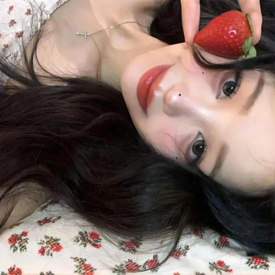 芳邻疑案